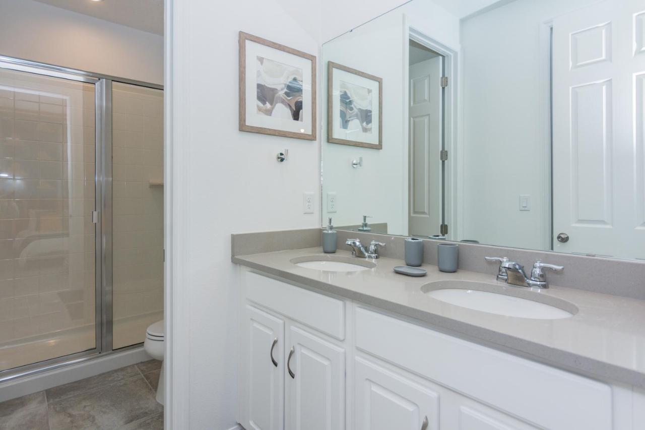 Brand New 9 Bedrooms House With Private Pool, Star Wars Game Room, Theme Rooms And Lake View Sa2145 Kissimmee Ngoại thất bức ảnh