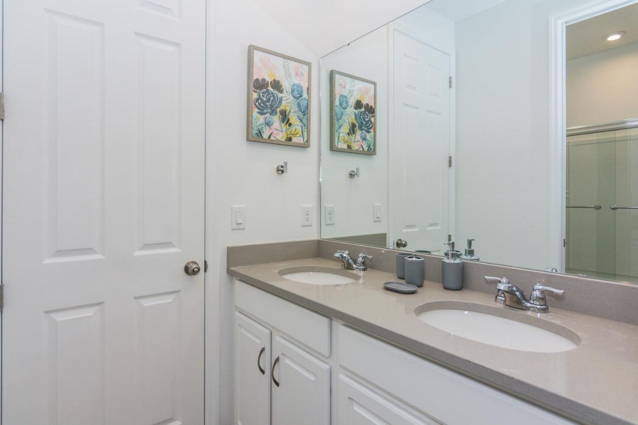 Brand New 9 Bedrooms House With Private Pool, Star Wars Game Room, Theme Rooms And Lake View Sa2145 Kissimmee Ngoại thất bức ảnh